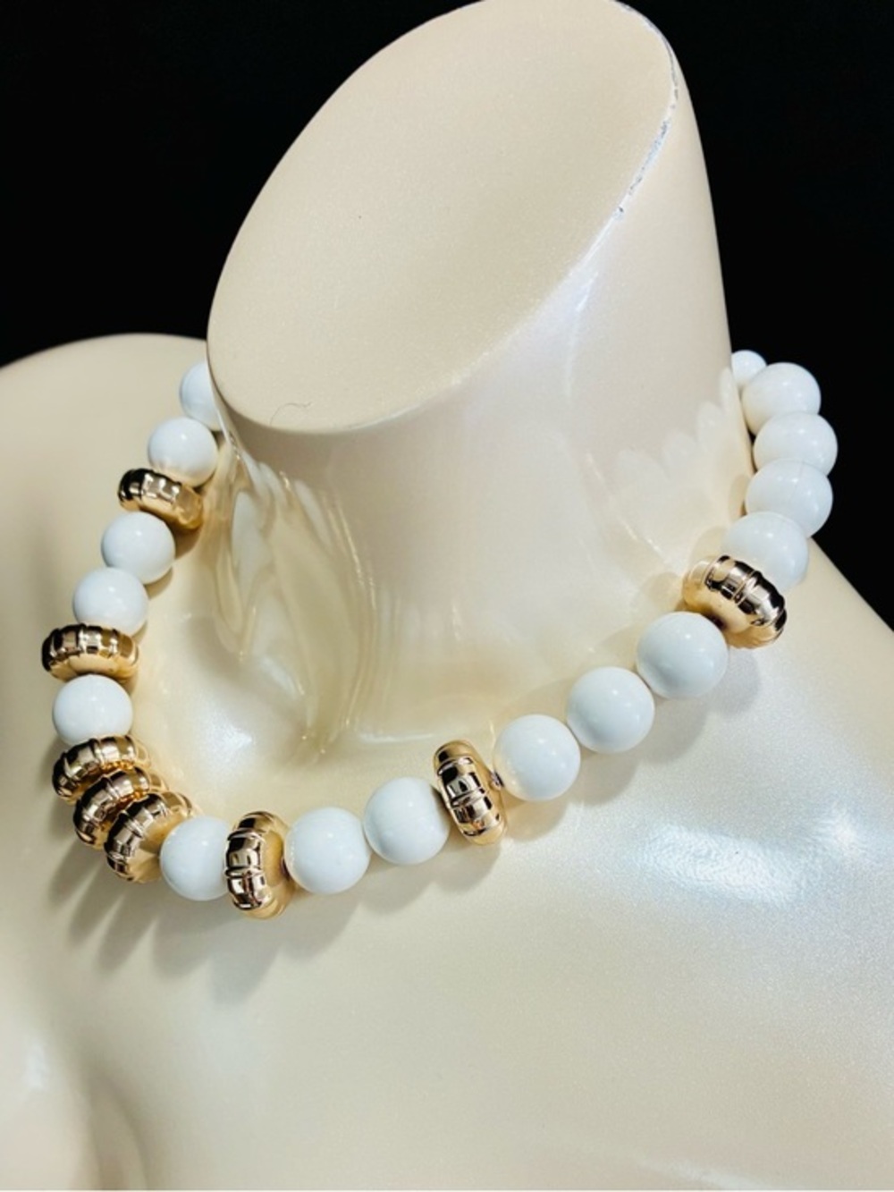 VTG MCM Huge Chunky White Beaded Choker Necklace & Bold Gold Textured Accents